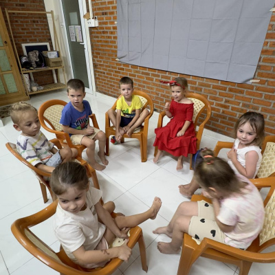 LỊCH HỌC TIẾNG ANH CHO TRẺ EM!