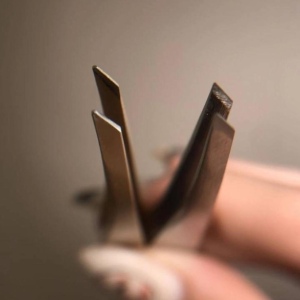 Điều chỉnh lông mày (wax / kẹp) Tô màu