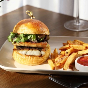 Bánh Mì Cá Đuối