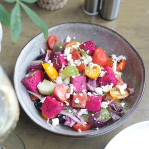 Salad Trái Cây Mùa Vụ